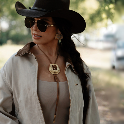 The Brown Bolo Betty